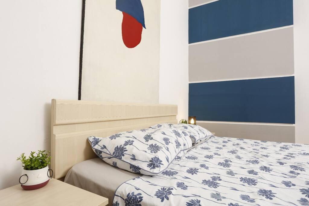1 Bdrm Apartment In City Center Bukurešť Exteriér fotografie